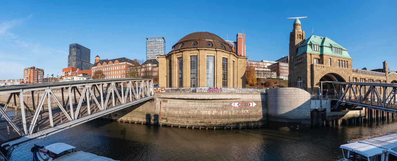 © Andreas Schmidt-Wiethoff Das Fahrstuhlgebäude auf der Nordseite