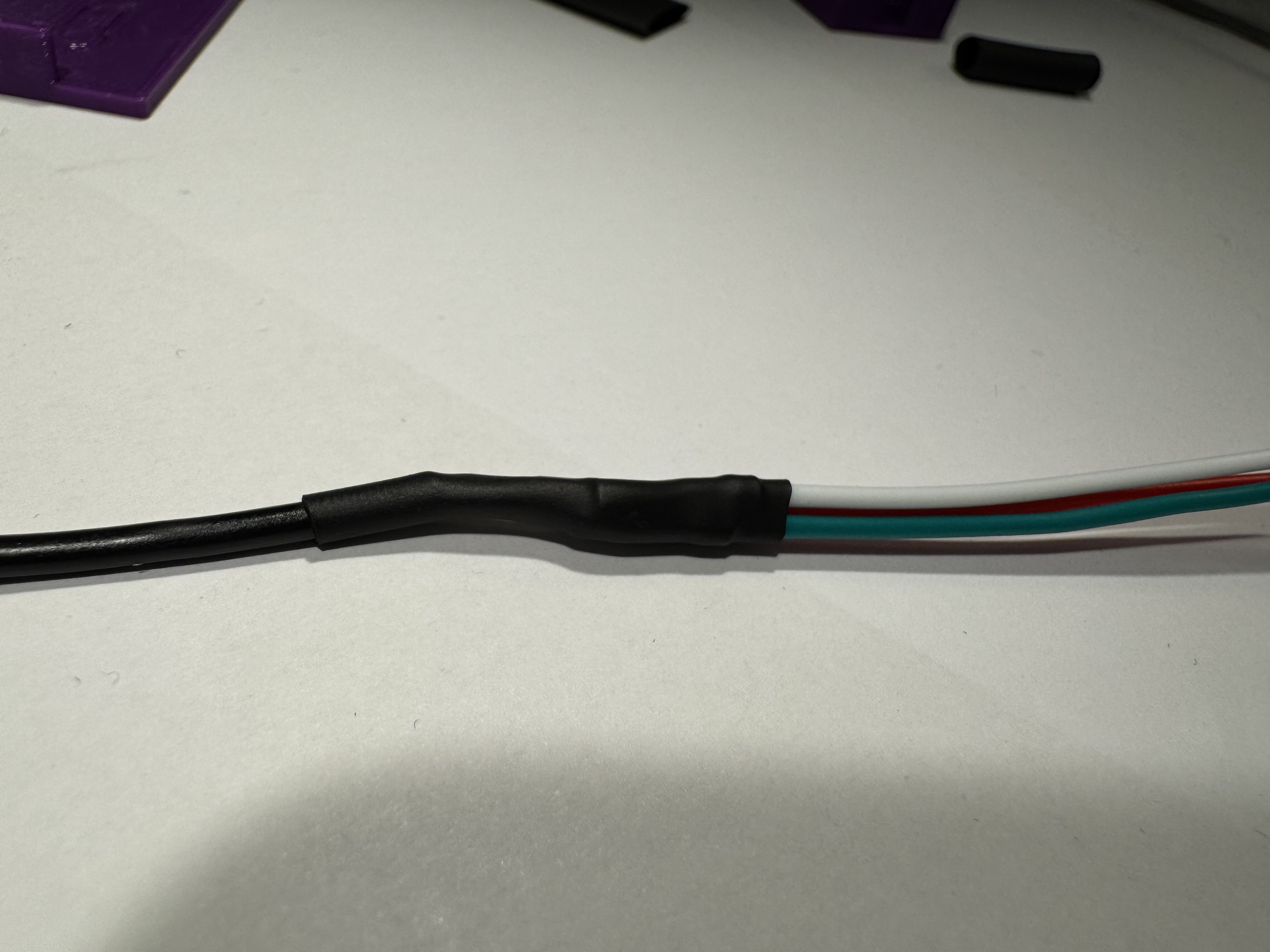 Fully shrinked tubed cable